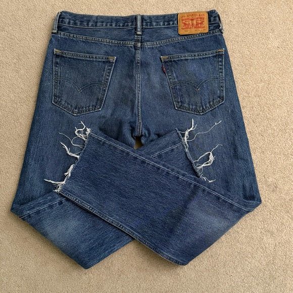 2017 Levi’s 502 Regular Fit Tapered Leg Raw Hem Size 34 - Picture 5 of 9